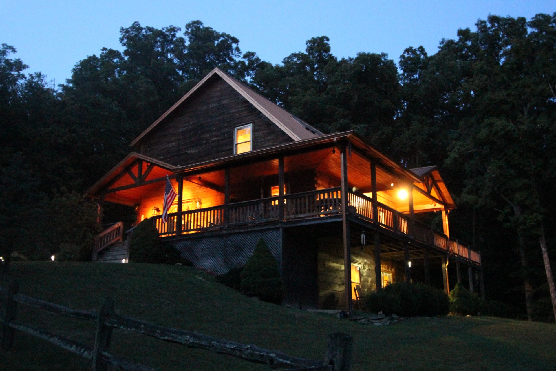 Rustic Elegance Lodge - Brown County, Indiana