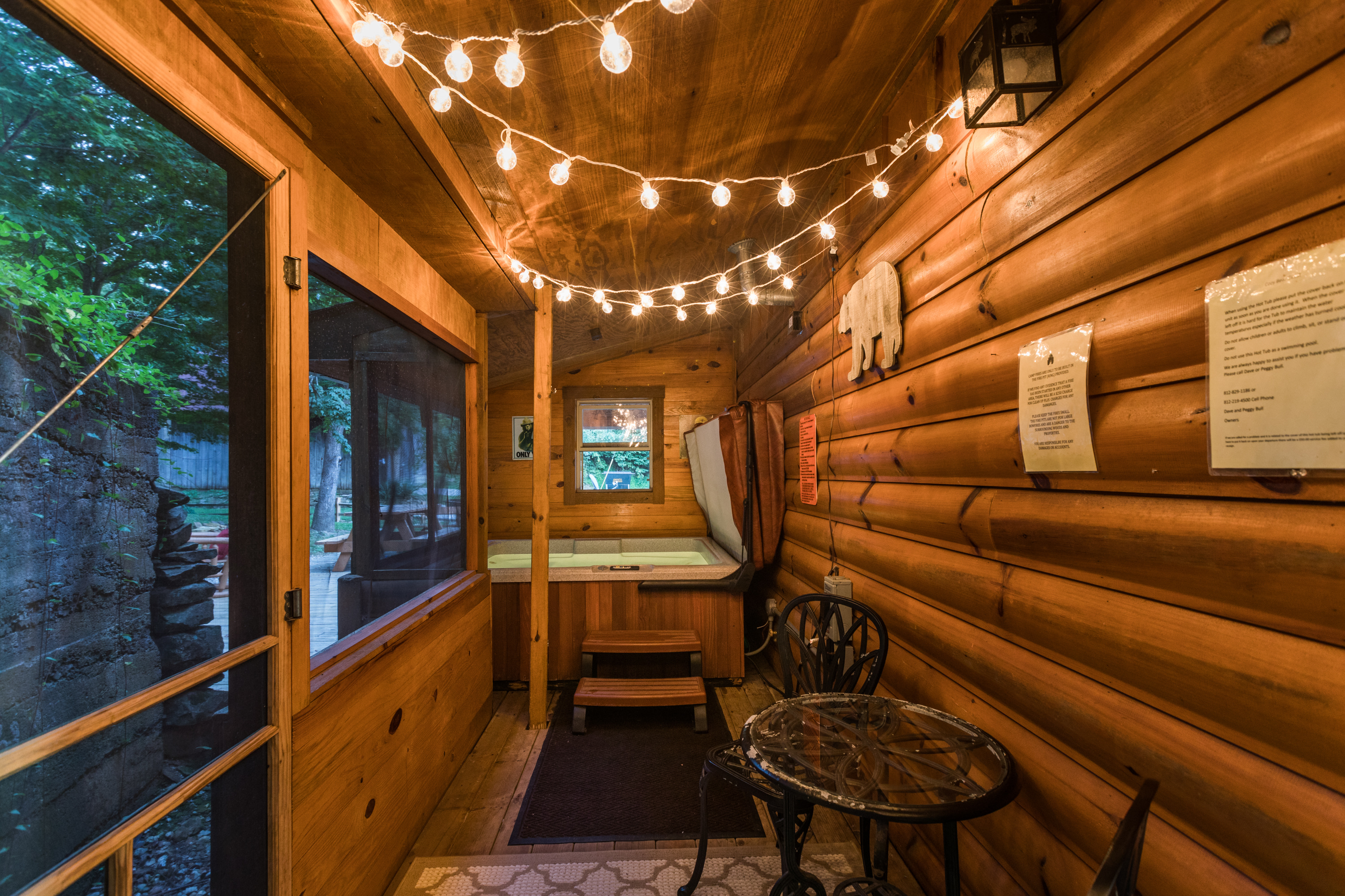 Cozy Bear Cabin - Brown County Indiana