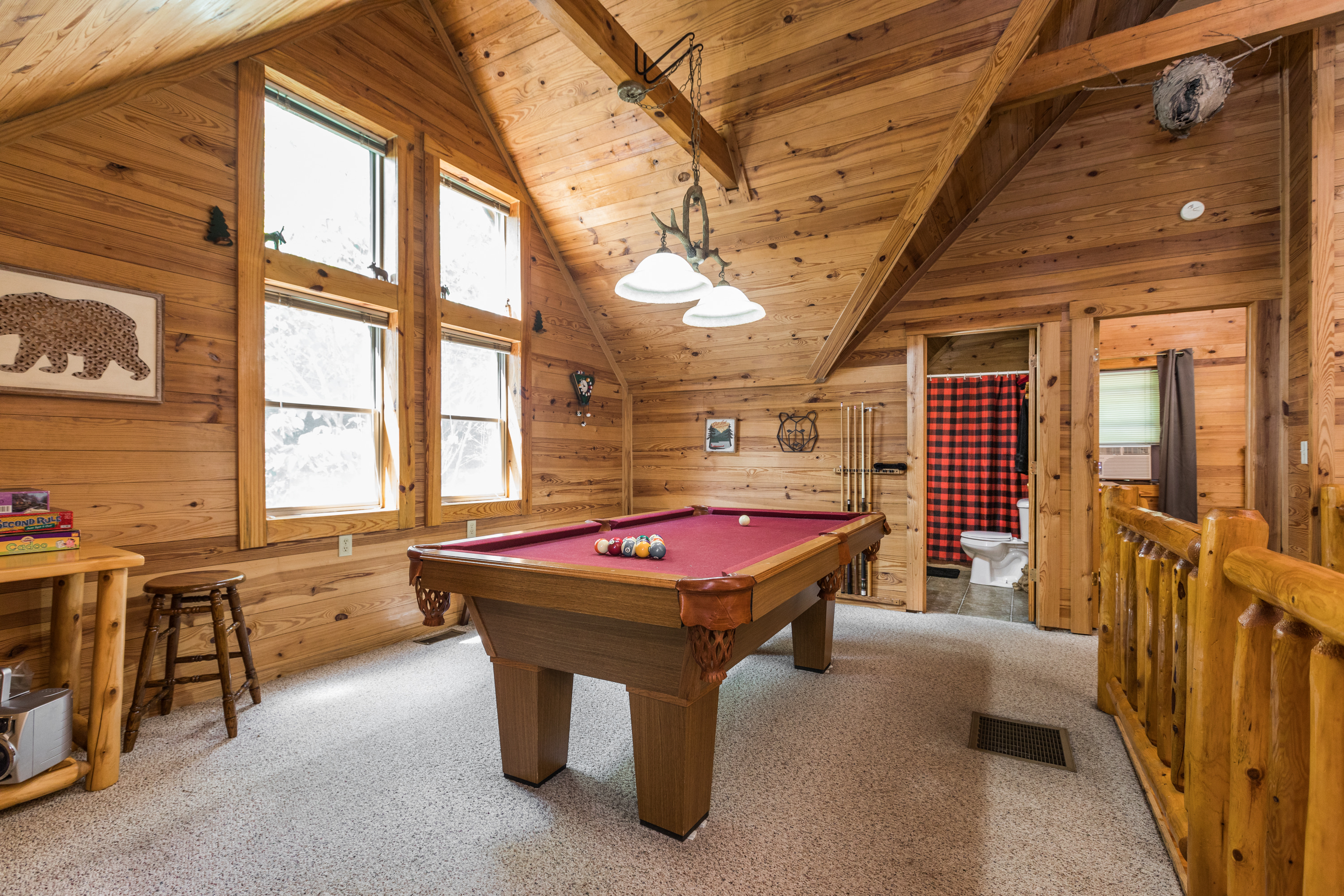 Cozy Bear Cabin - Brown County Indiana