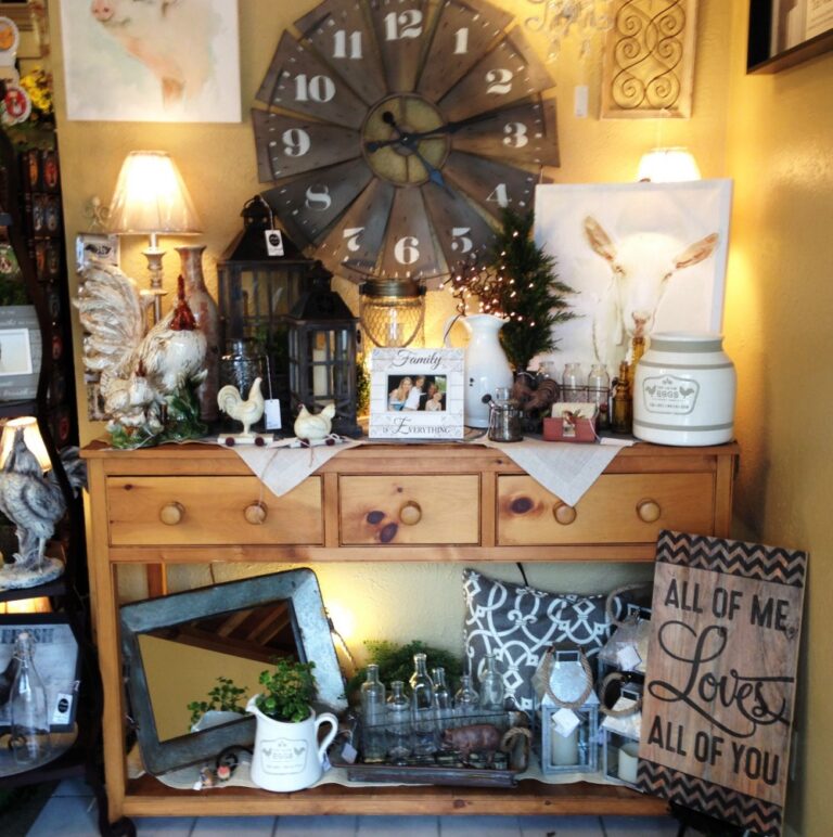 Foxfire Gifts Display 768x772