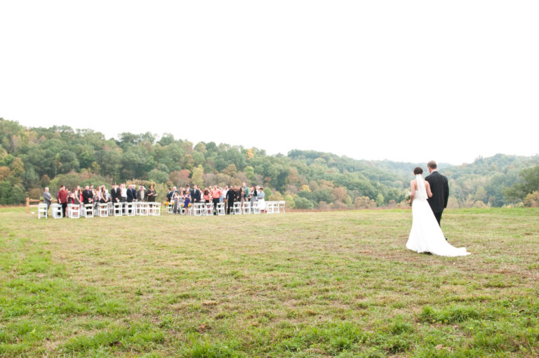 runninghorsebarn ceremony 768x510