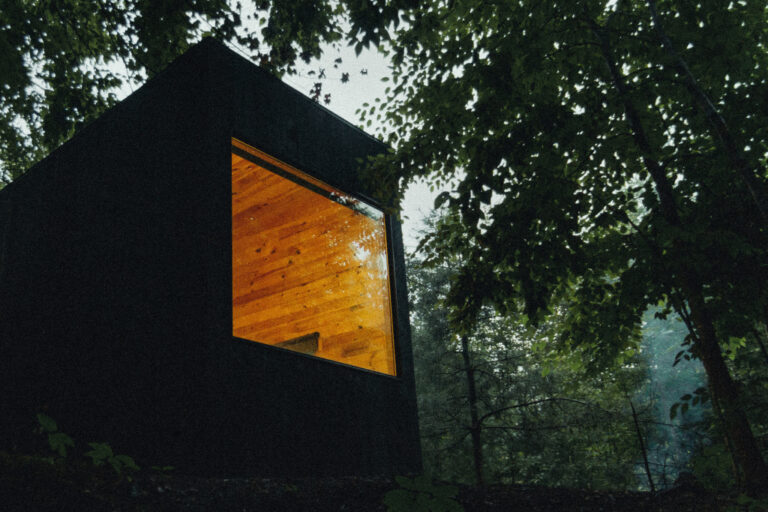 IND Brown County Airbnb 3 768x512