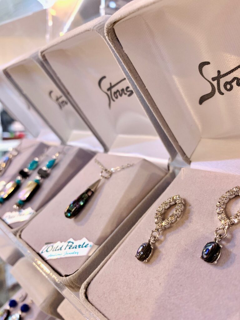 accessories 768x1024