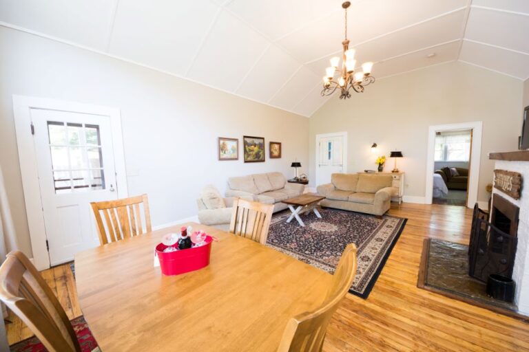 Artist Lane 17 768x512