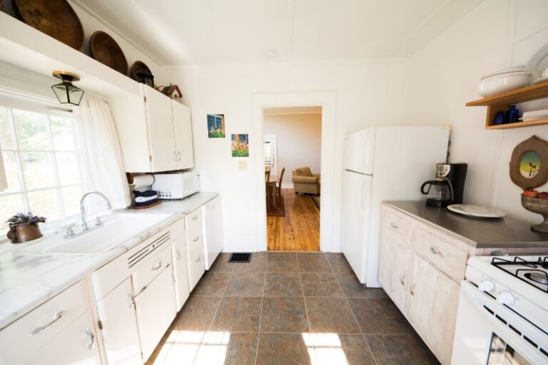 Artist Lane 24 768x512