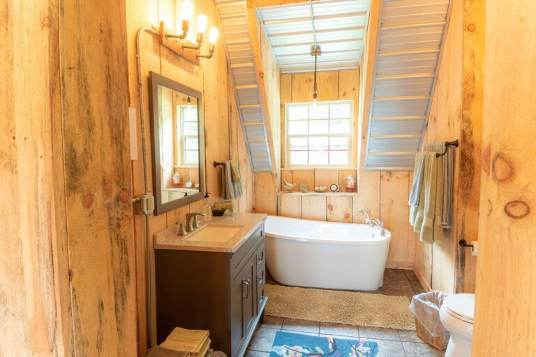 Birdsong bathroom 768x512