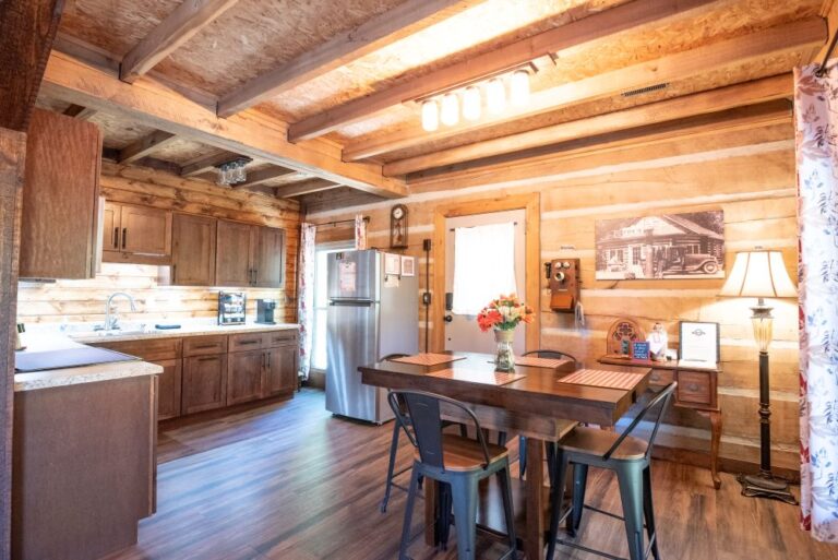 Charley 4 of 48 768x513