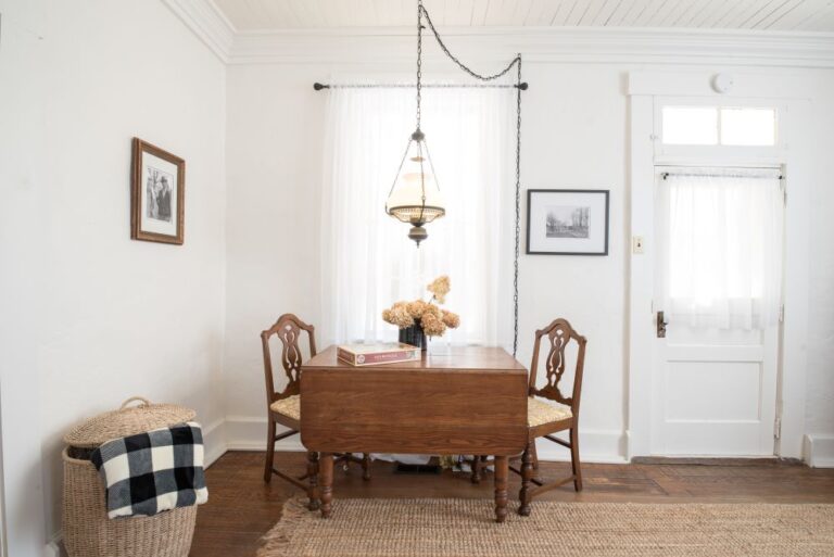 Stagecoach Christmas 24 768x513