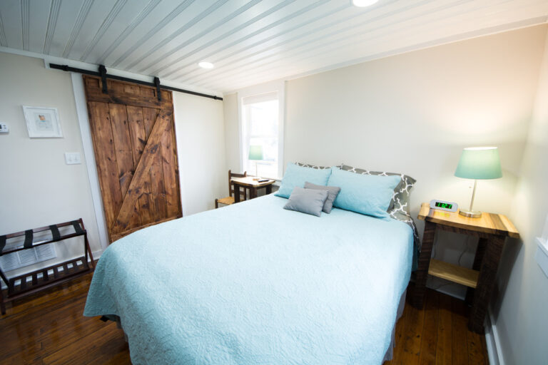 buffalo nickel bedroom resize 768x512