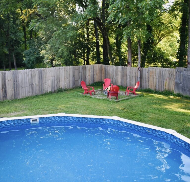 dh pool and firepit 768x737