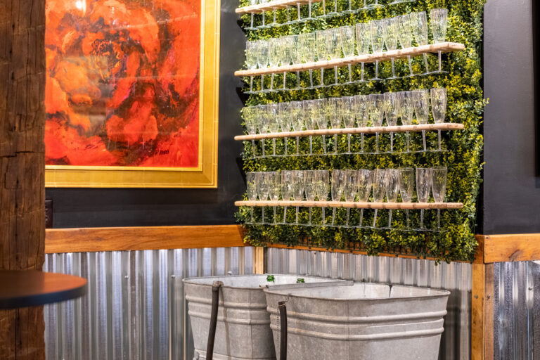 Champagne wall 768x512