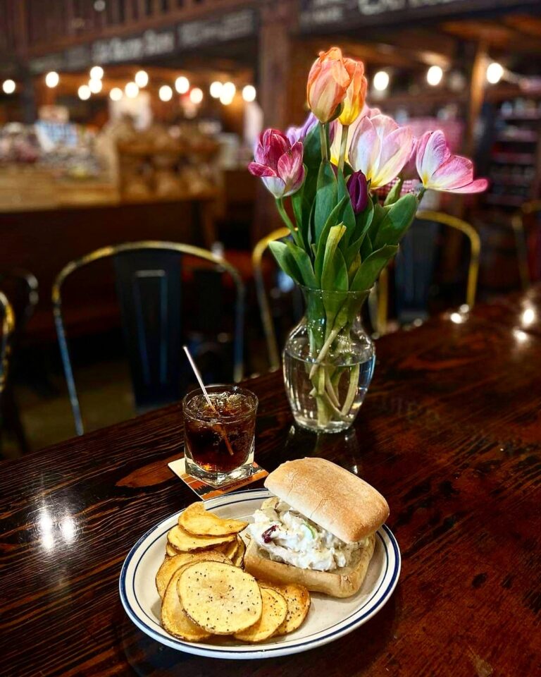 278829110 1968074130046709 7040112660123752920 n 768x960