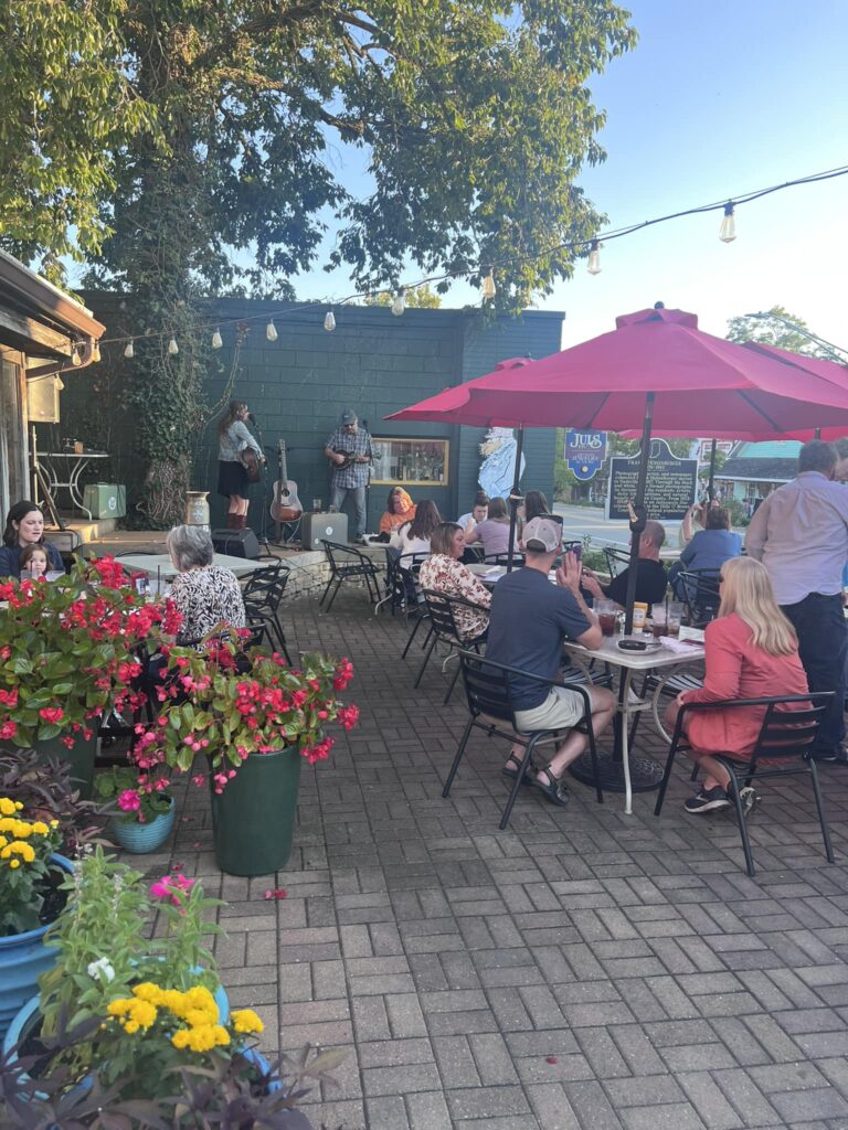 378832289 769234335214393 6140821275017879746 n 768x1024