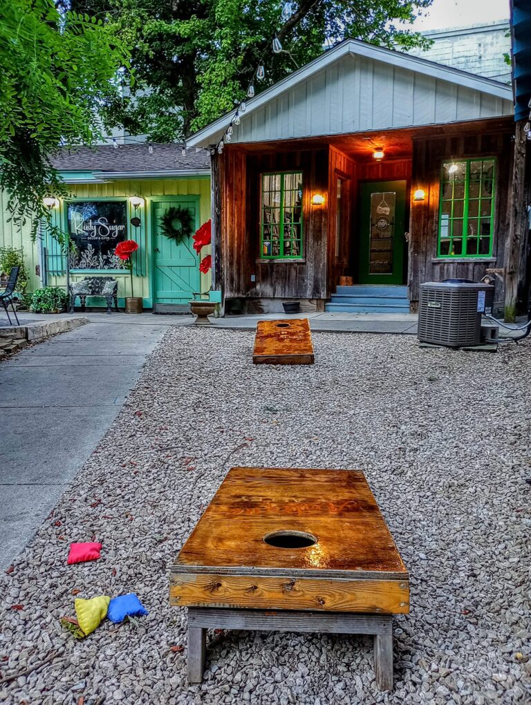 451569392 2654135778106855 8359764882921975537 n 768x1020