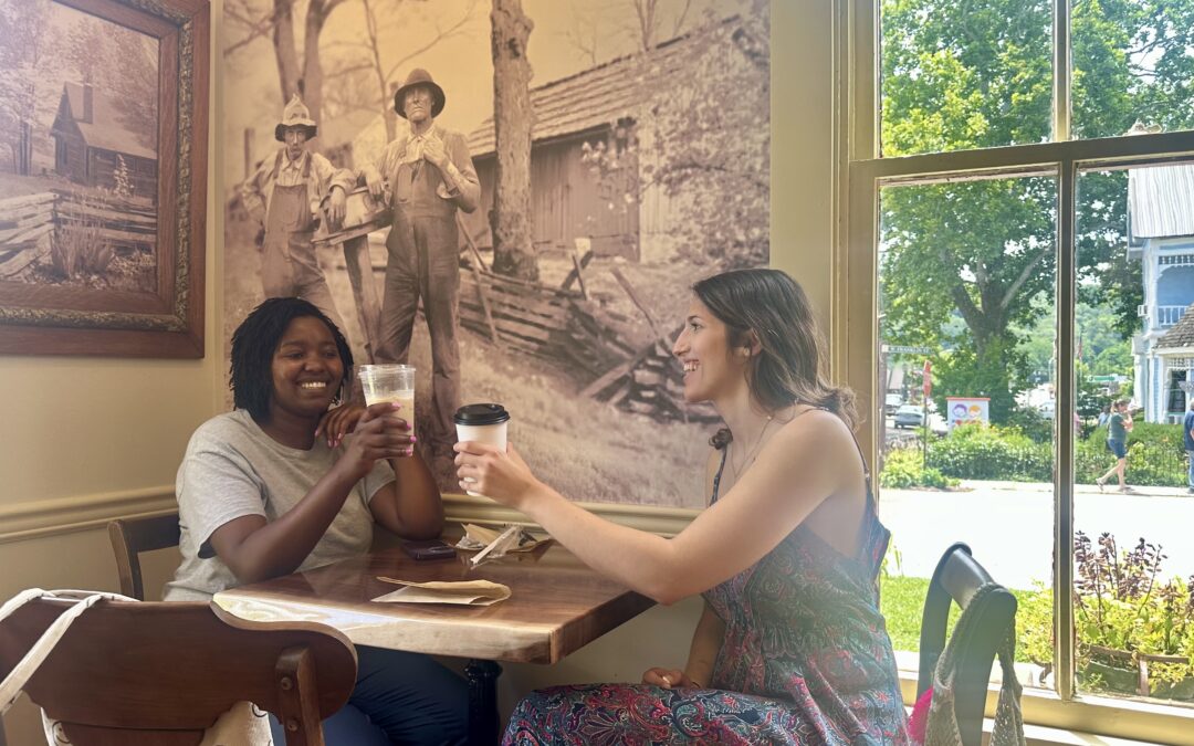 friends drinking coffee.