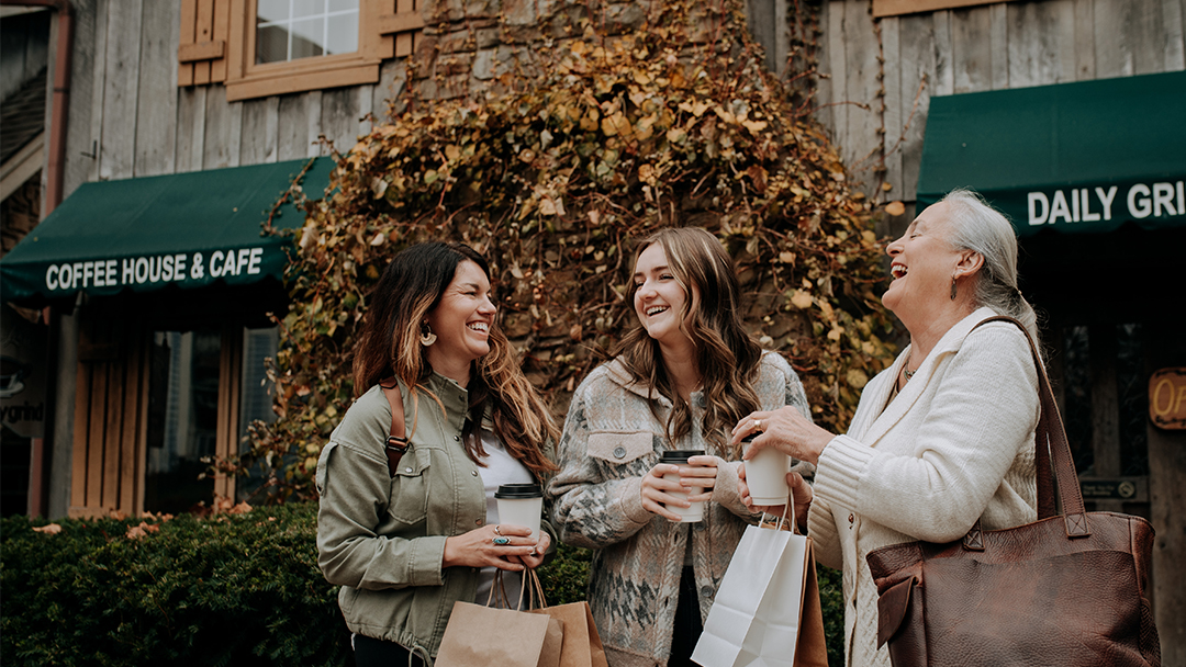 Explore in Style: Brown County Fall Outfit Inspo!