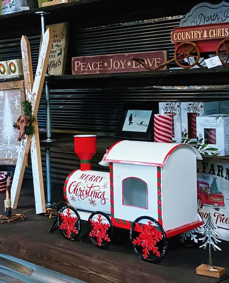 Christmas Train 768x949