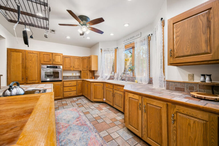 151442 390527 QzfNdTi06KRW1heswiwkURw1Kqox2ajRTvvoPXF7YtY 6822acc879947 1 768x512