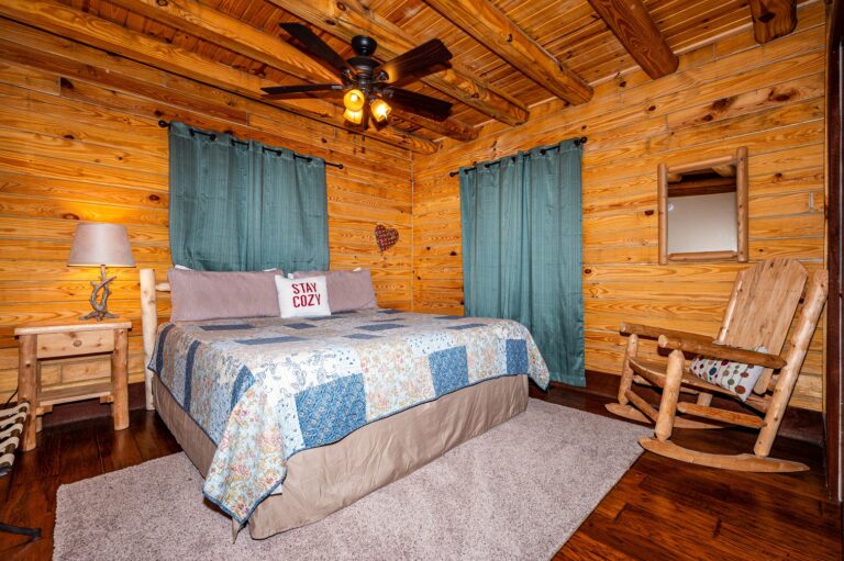 HOB  3 Irish Sons  photography by Steve Cale 67860F87 768x511