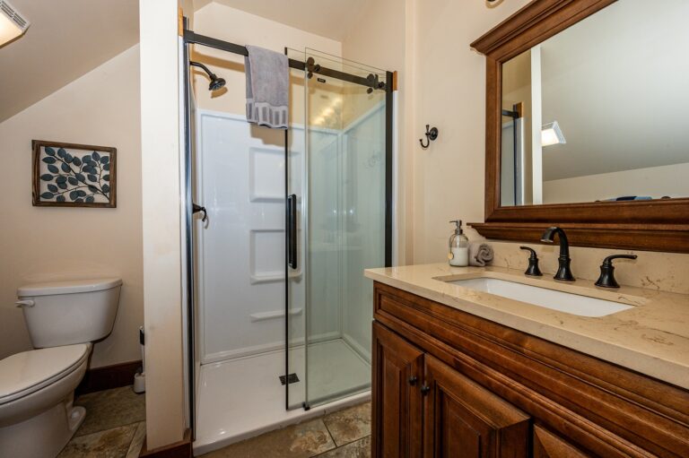 HOB  3 Irish Sons  photography by Steve Cale 6804AA3C 768x511