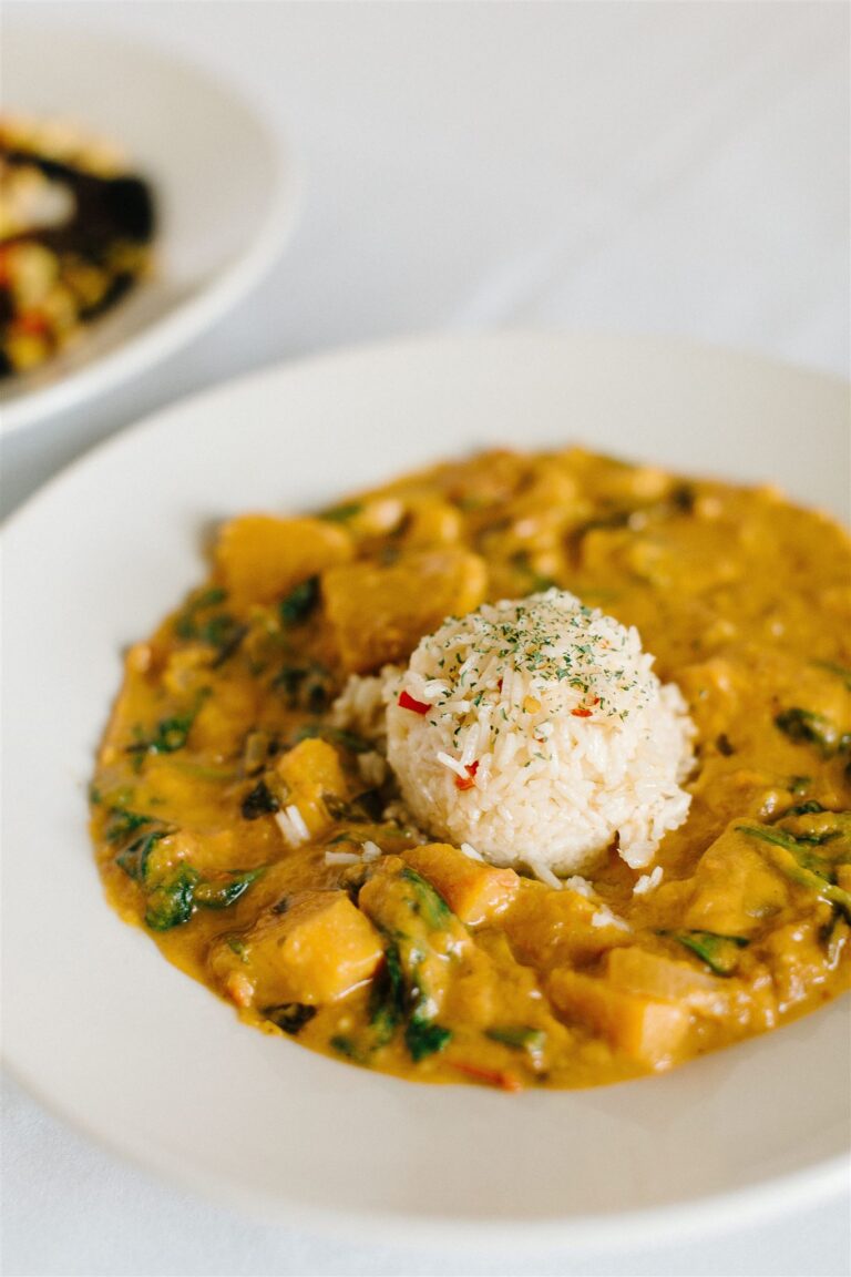 BrownCountyInn 315 websize 768x1152