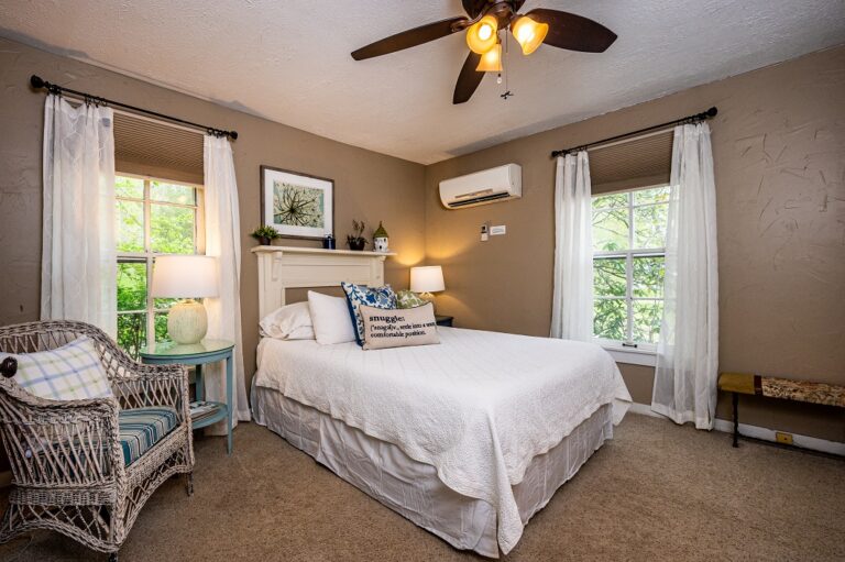 HOB  Artists Retreat  photography by Steve Cale 32397527 768x511