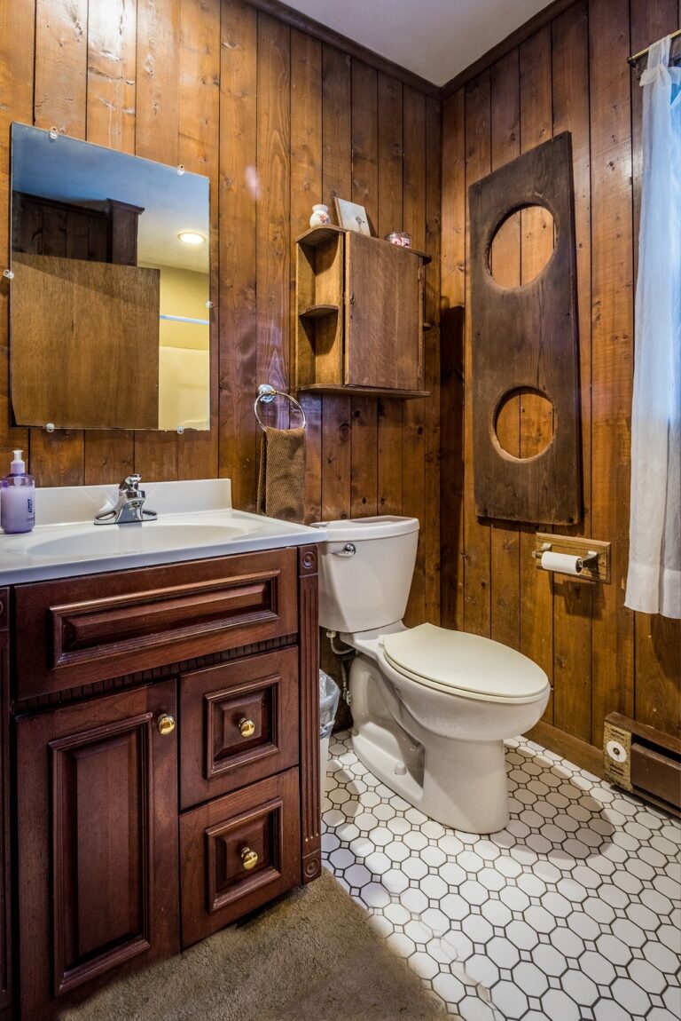 HOB  Ginleys Gulch  photography by Steve Cale 1178E93F 768x1150