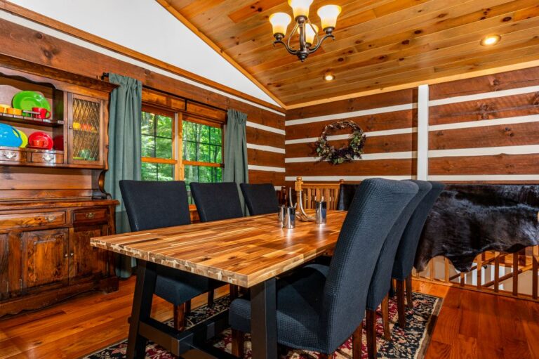 HOB  Velvet Forest  photography by Steve Cale 60331D1C 768x511