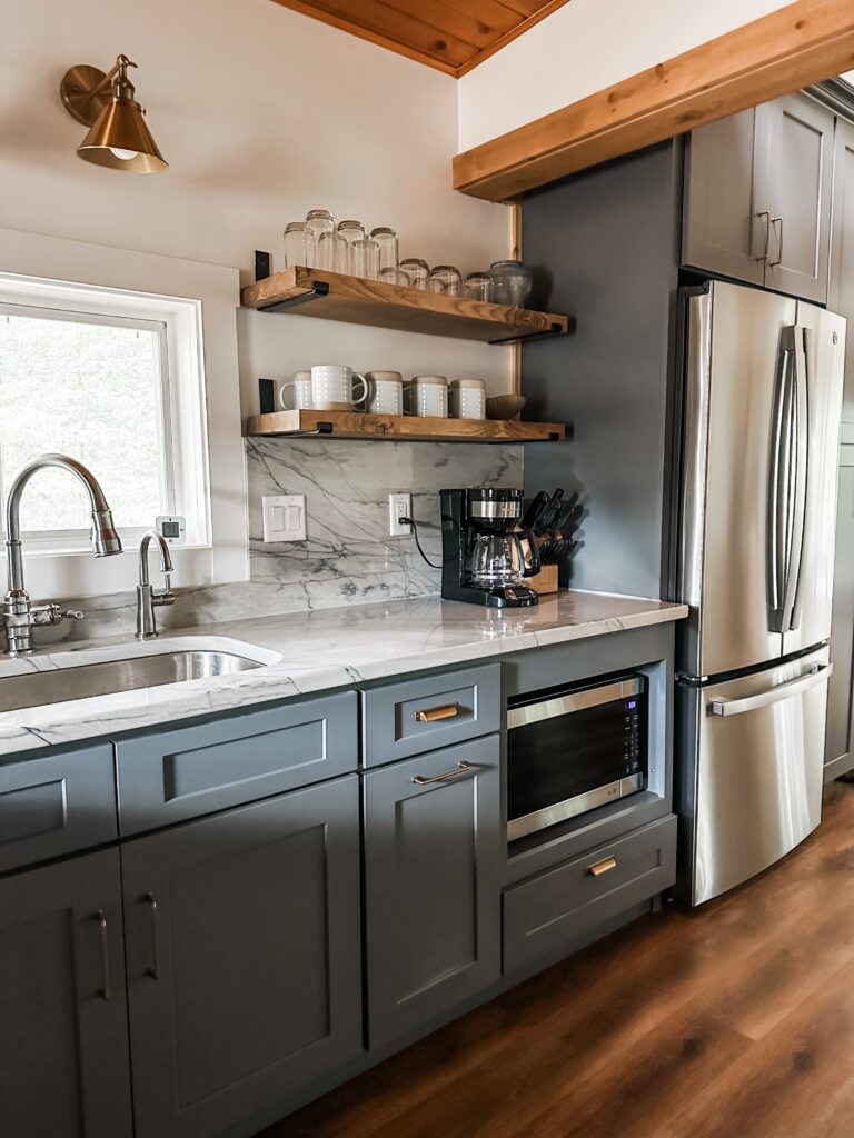 kitchensink 768x1024