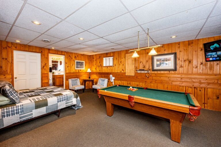 HOB  Brick Lodge  photography by Steve Cale 86464C37 768x511