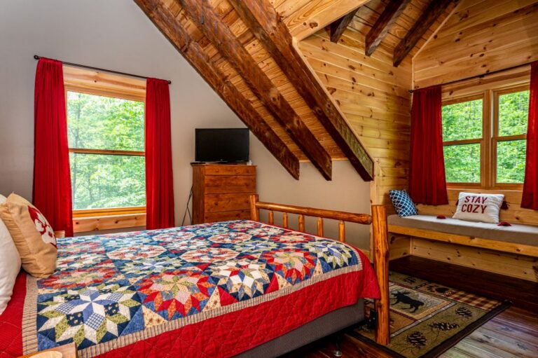 HOB  Cozy Dog Cabin  photography by Steve Cale 11205868 768x511