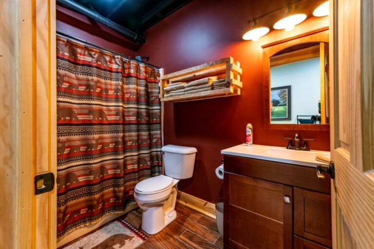 HOB  Cozy Dog Cabin  photography by Steve Cale 1157C07E 768x511