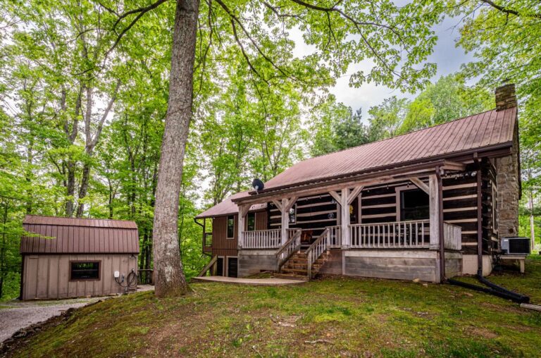 HOB  Rock Ridge Cabin  photography by Steve Cale 74651265 768x508
