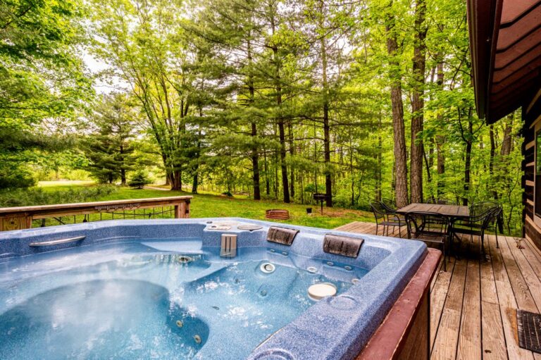 HOB  Rock Ridge Cabin  photography by Steve Cale 7470BDE0 768x511