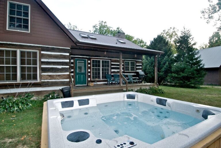 HOB  Serendipity Park Cabin  8 30 2011 photos by Steve Cale 20 of 23C49B 768x514