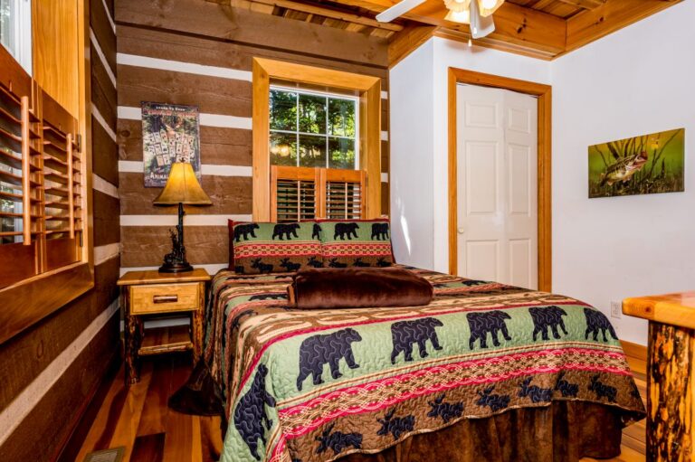HOB  Dream Wheelin Retreat  photography by Steve Cale 036060A5 768x511