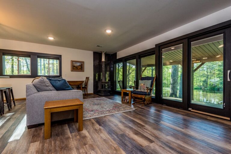 HOB  The Homestead  photography by Steve Cale 36714613 768x513