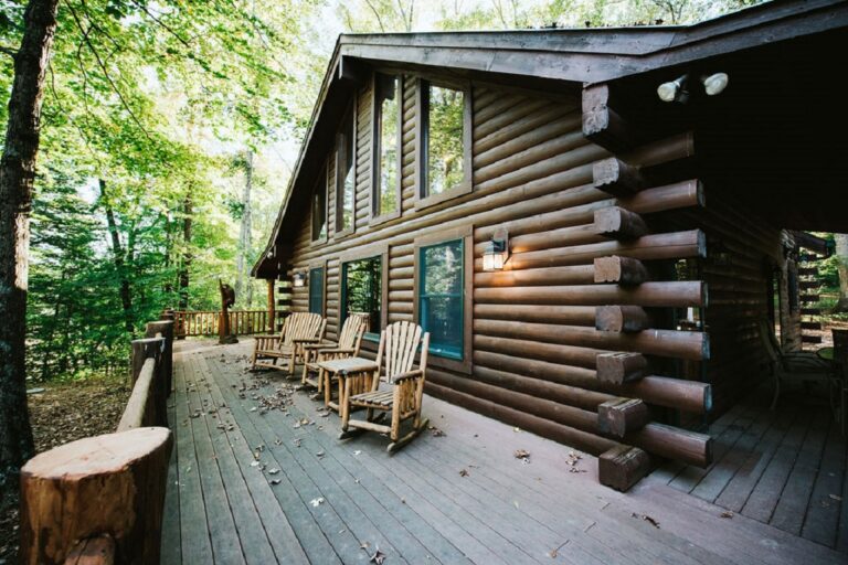 2 HH exterior porch 1 768x512